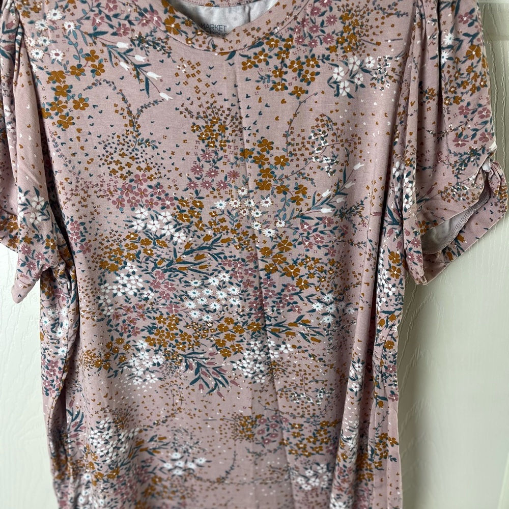 Pink Floral Short Sleeve Top - Picture 4 of 4